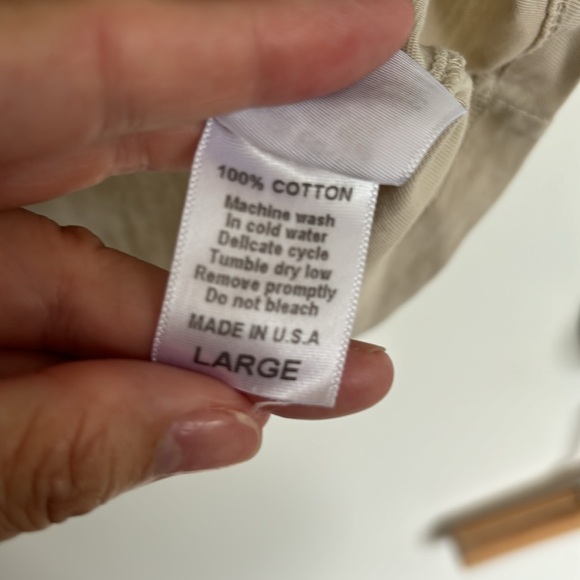 Laha’ole (Hawaiian brand) Pili knot Naupaka Tee in Sand foam - large - Picture 7 of 8